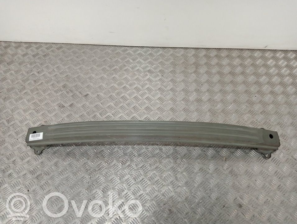 Soporte del parachoques delantero