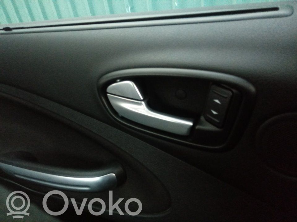 Manecilla interna puerta trasera   6M21U22601