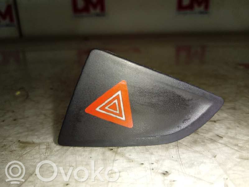 Botón interruptor de luz de peligro   96594789KR