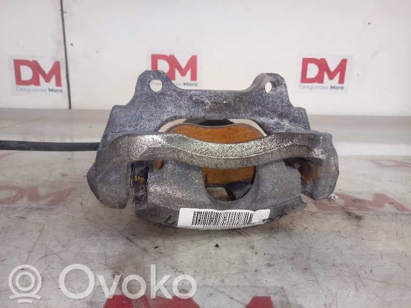 Caliper de freno delantero