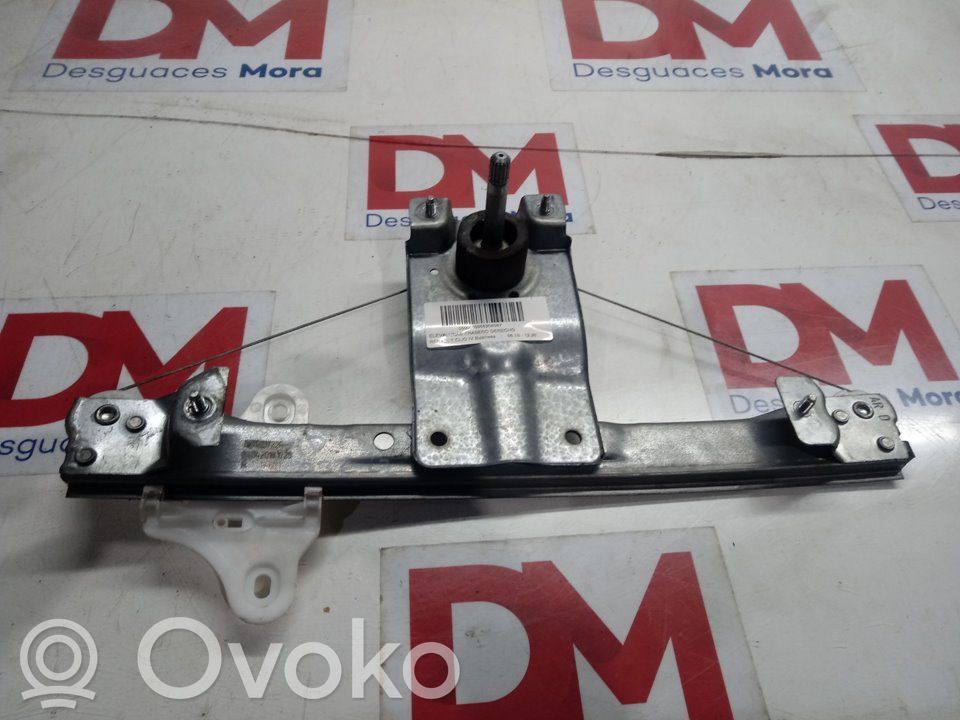 Regulador de puerta trasera con motor