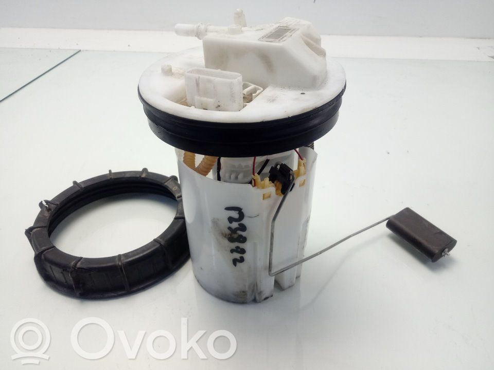 Ford Fiesta Pompa paliwa w zbiorniku 