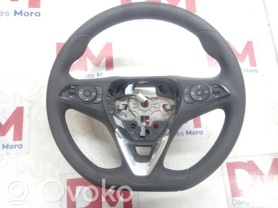Opel Combo E Steering wheel 