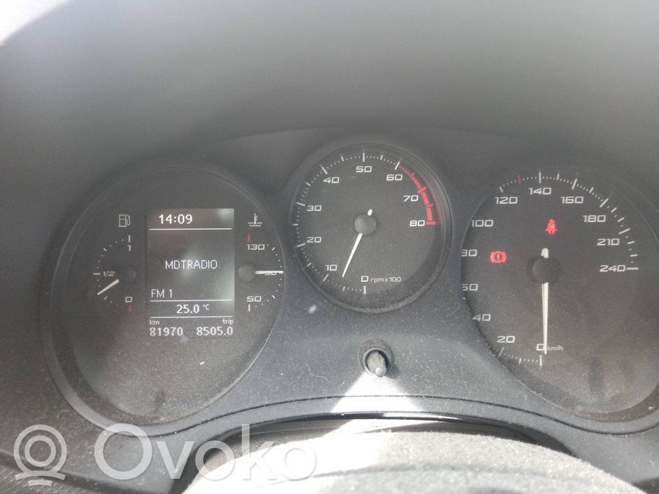 Seat Leon (1P) Nopeusmittari (mittaristo) 