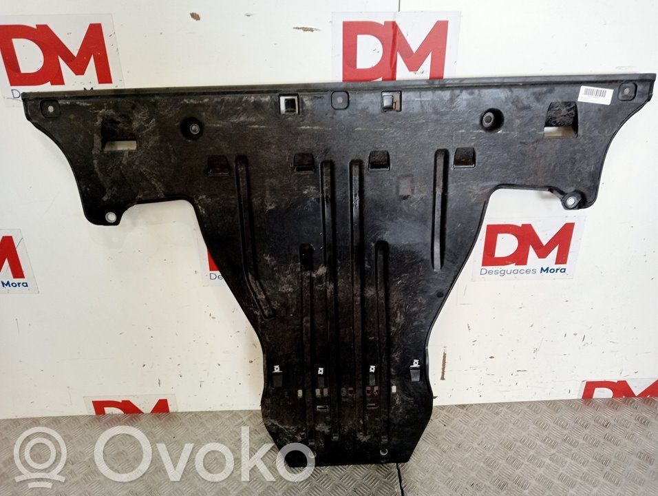 Placa protectora/protector antisalpicaduras motor   1EA825901B