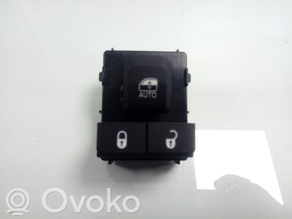 Jeep Compass Electric window control switch 