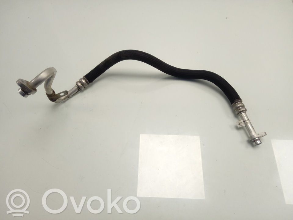 Ilmastointilaitteen putki (A/C)   924540508R
