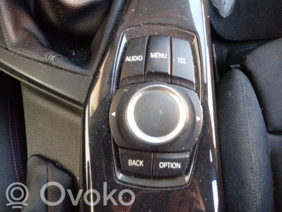 Multifunctional control switch/knob   926170402
