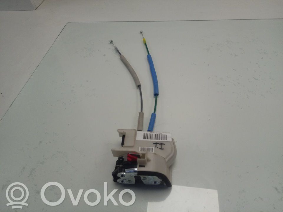 KIA Picanto Aizmugurē slēdzene 