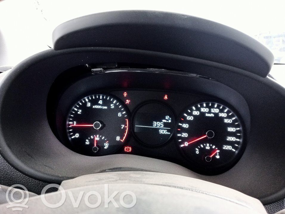KIA Picanto Geschwindigkeitsmesser Cockpit 