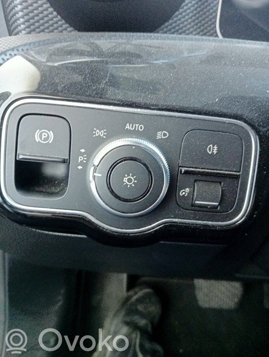 Mercedes-Benz A W177 Comutator lumini bord