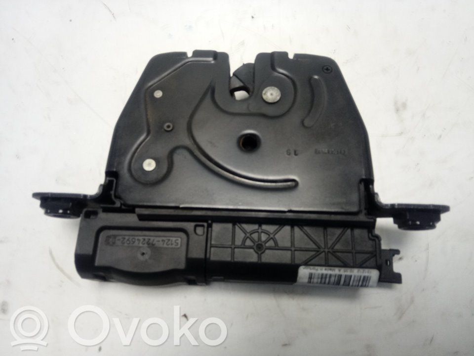 Tailgate lock latch   918064105