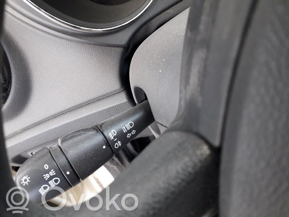 Renault Captur Panel lighting control switch 