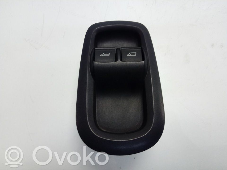 Interruptor del elevalunas eléctrico   GK2T14A132CA