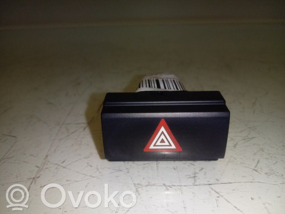 Schalter Warnblinkanlage   9809181677