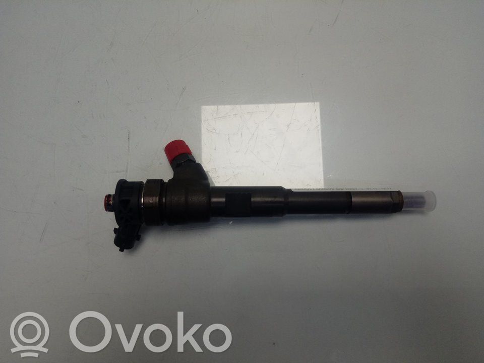 Inyector de combustible   0445110652
