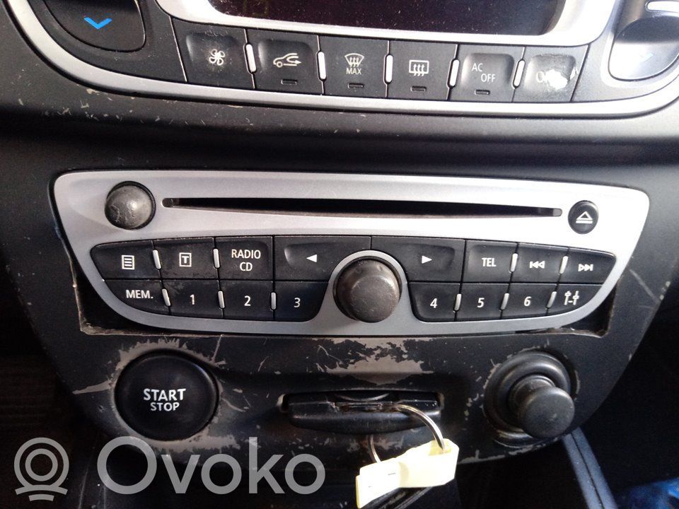 Renault Megane III Unitate control sunet HiFi Audio