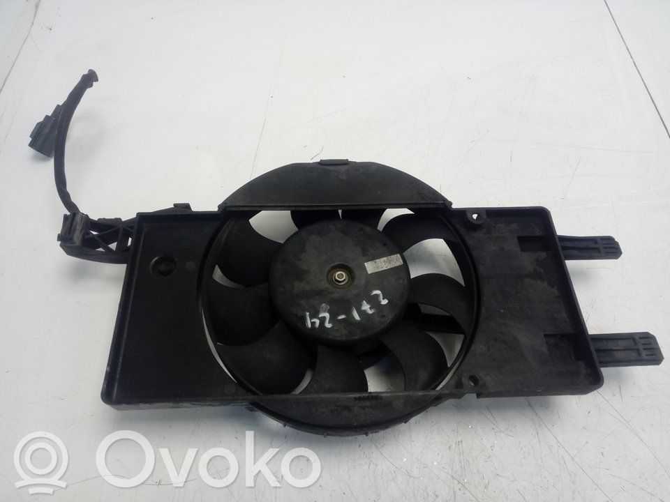 Ford Focus Ventilatore di raffreddamento elettrico del radiatore 