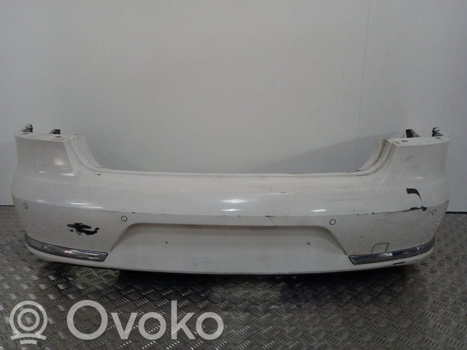 Volkswagen Passat Alltrack Parachoques 
