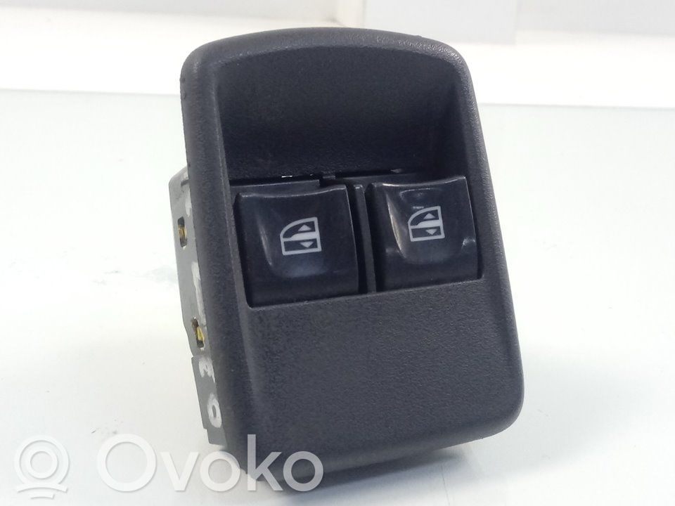 Dacia Dokker Interruttore di controllo dell’alzacristalli elettrico
