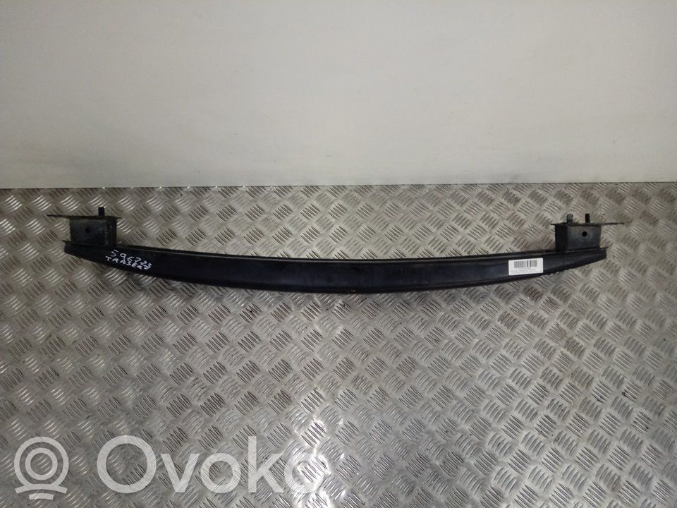 Soporte del parachoques delantero