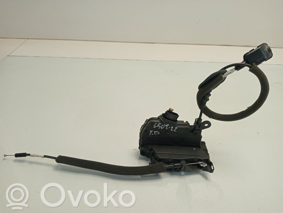 Takaoven lukko   825002104R