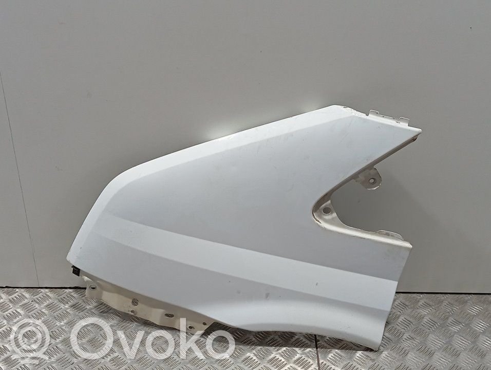 Крыло   1561051,8C1116016AA