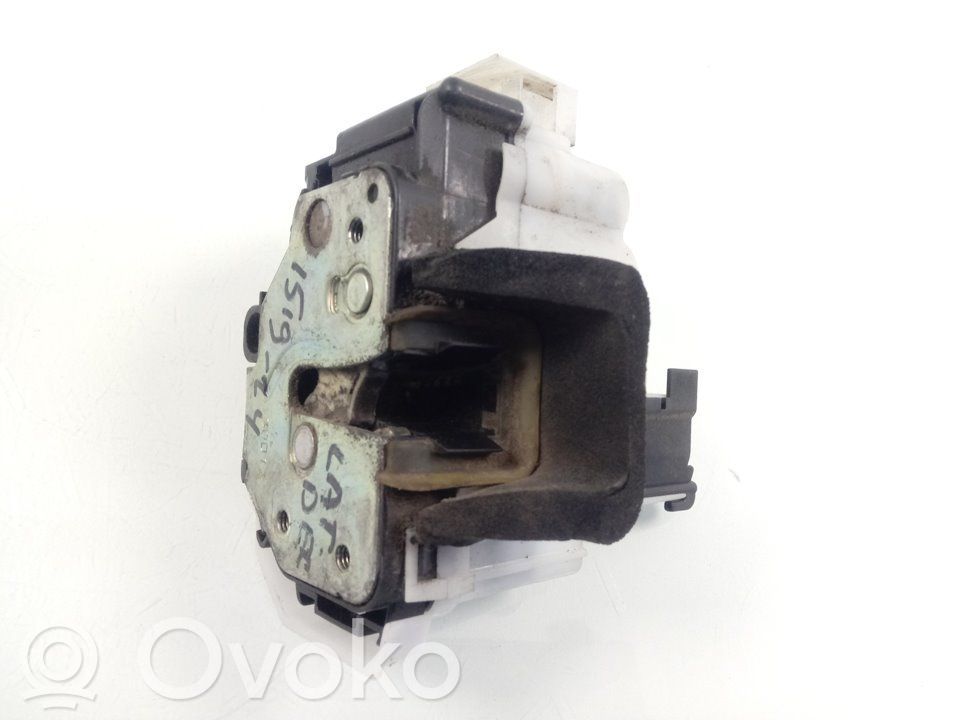 Fiat Doblo Zamek drzwi bocznych / przesuwnych 