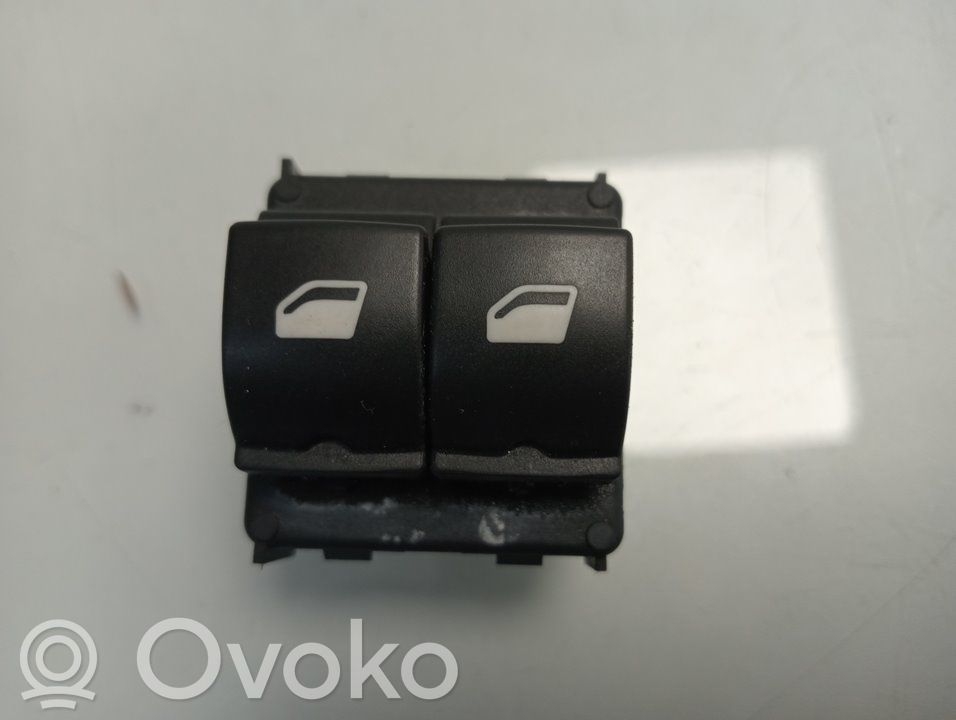 Citroen Berlingo Interrupteur commade lève-vitre 