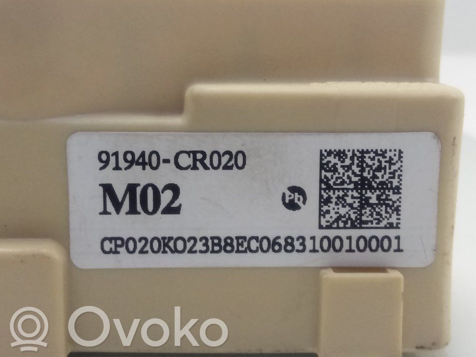 KIA Xceed Fuse module 