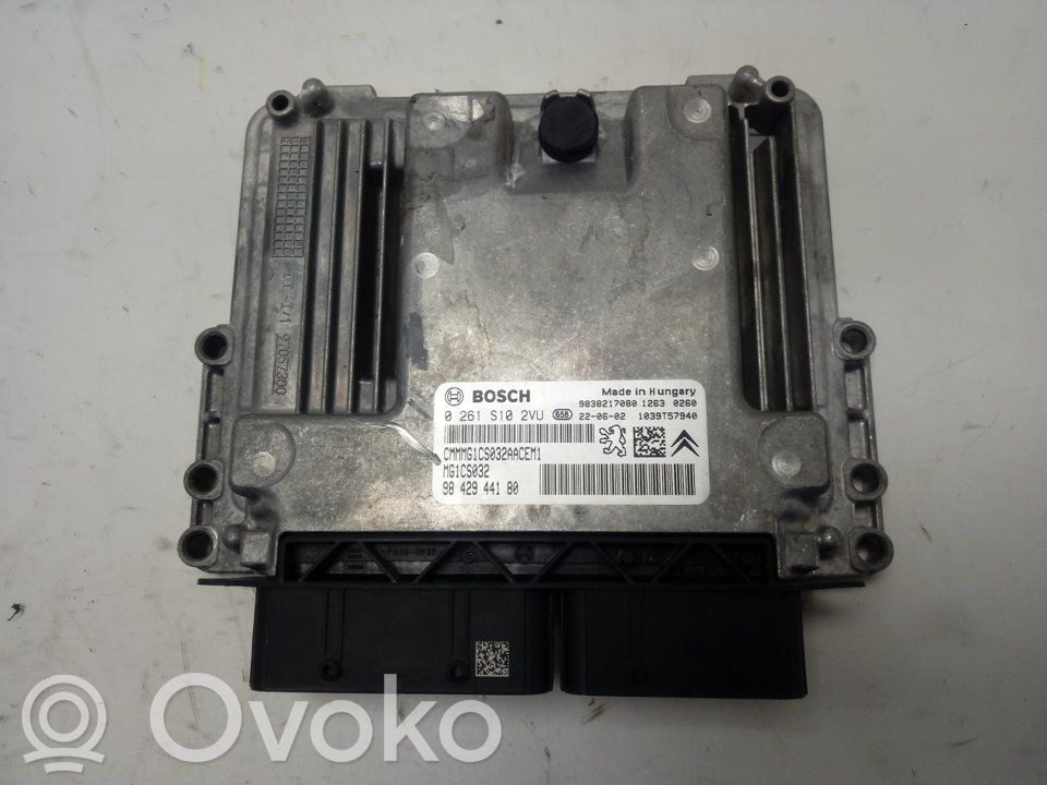 Opel Corsa F Engine control unit/module 