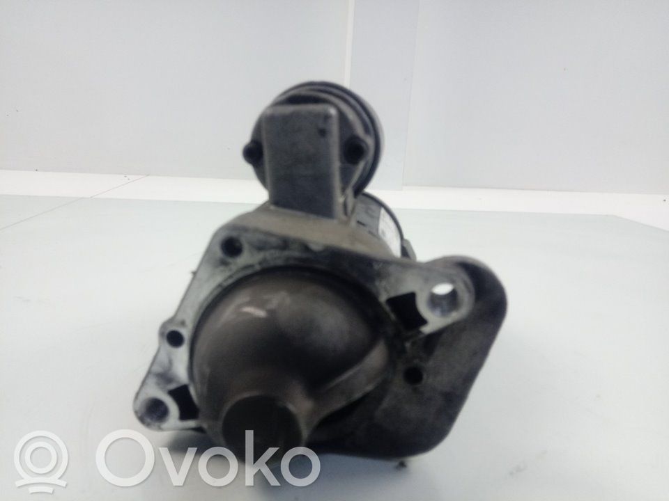 Motor de arranque   233006508R