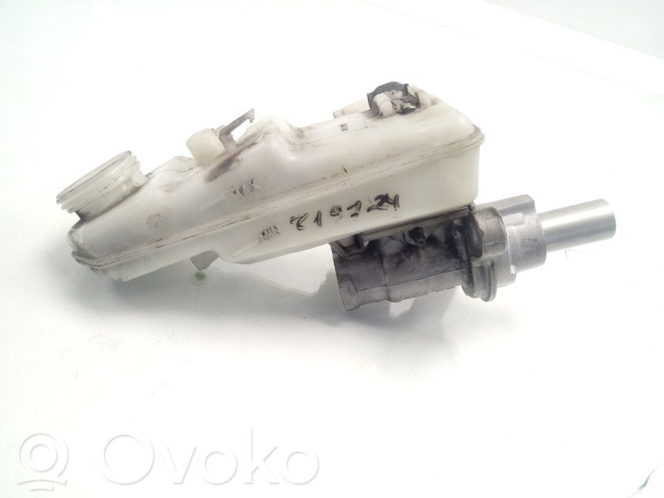 Toyota Avensis T270 Servofreno 