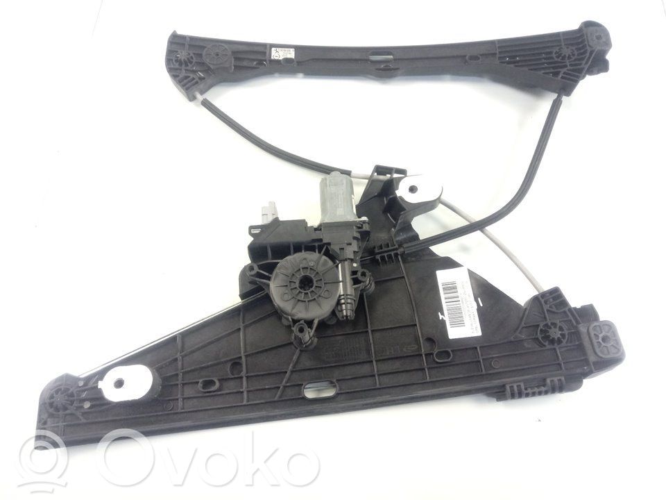 Opel Corsa F Regulador manual de la ventanilla delantera