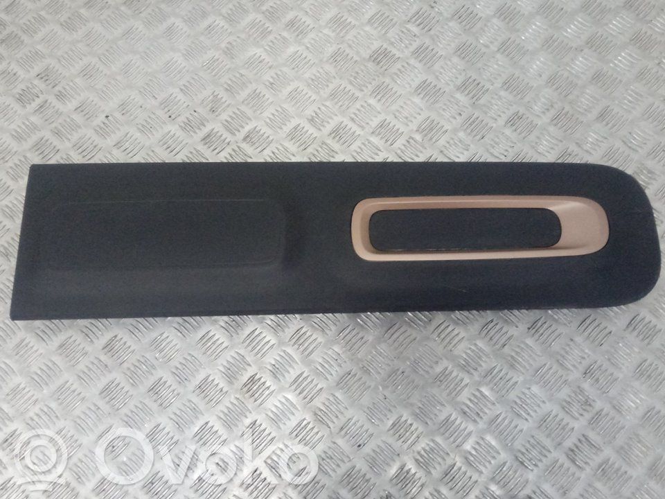 Citroen C3 Moldura inferior 
