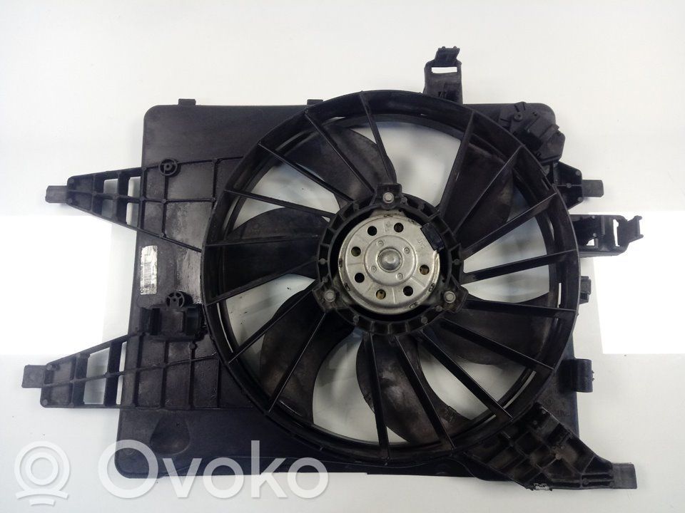 Renault Kangoo II Ventilatore di raffreddamento elettrico del radiatore