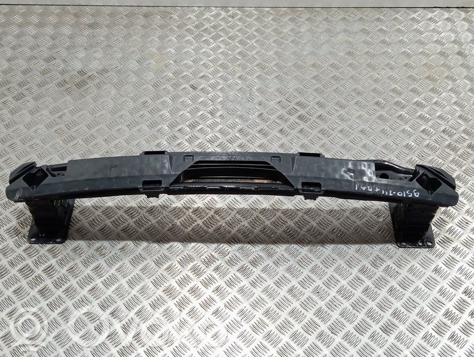 Soporte del parachoques delantero