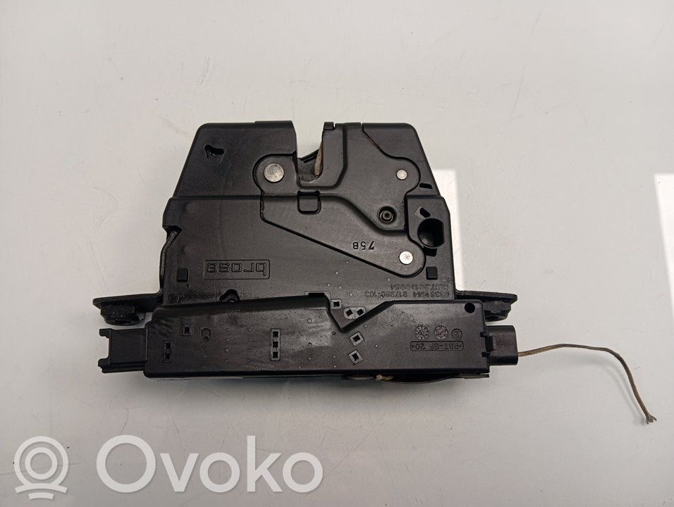 BMW M5 Tailgate lock latch 