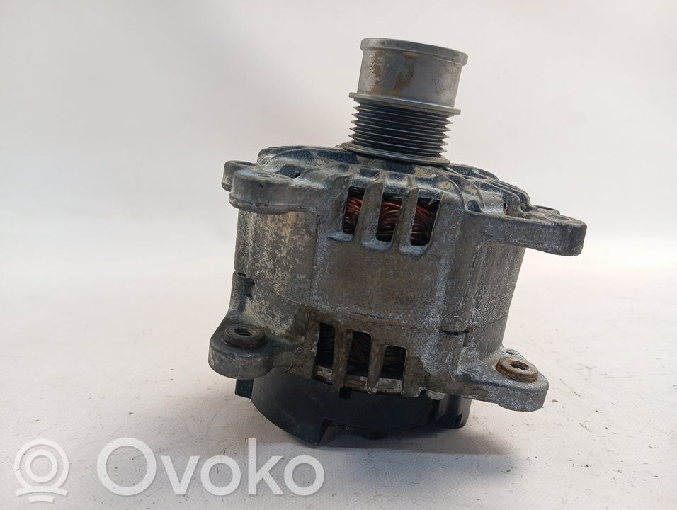 Alternador   05E903026C