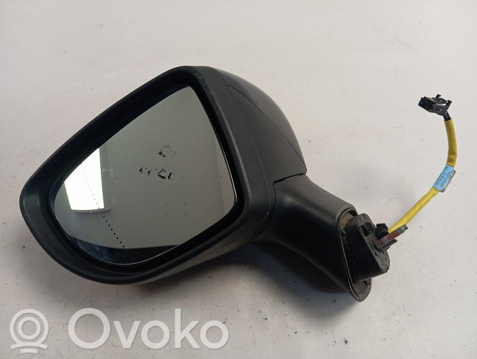 Renault Captur Front door electric wing mirror 