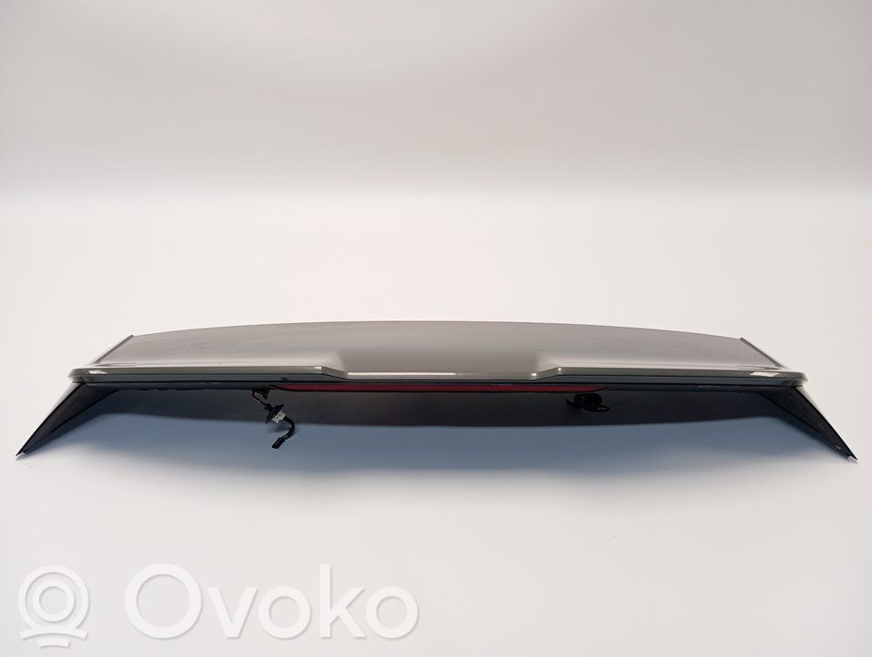 Tailgate/trunk spoiler   82A807940D