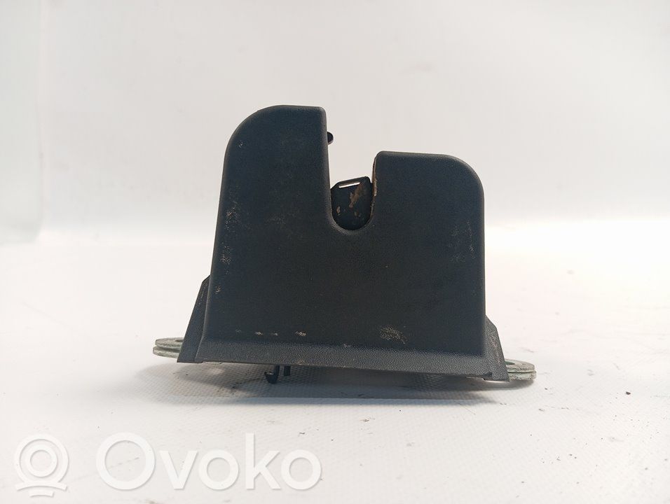 Tailgate lock latch   A102523