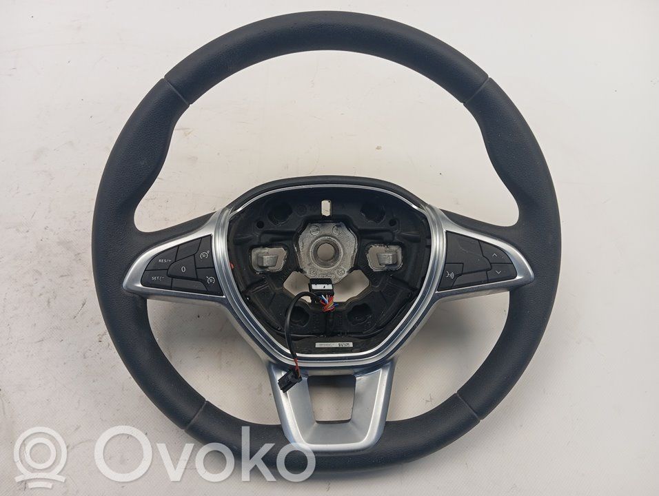 Steering wheel   484007251R