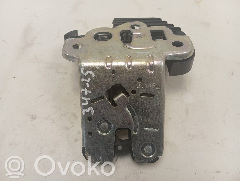 Tailgate lock latch   8R0827505
