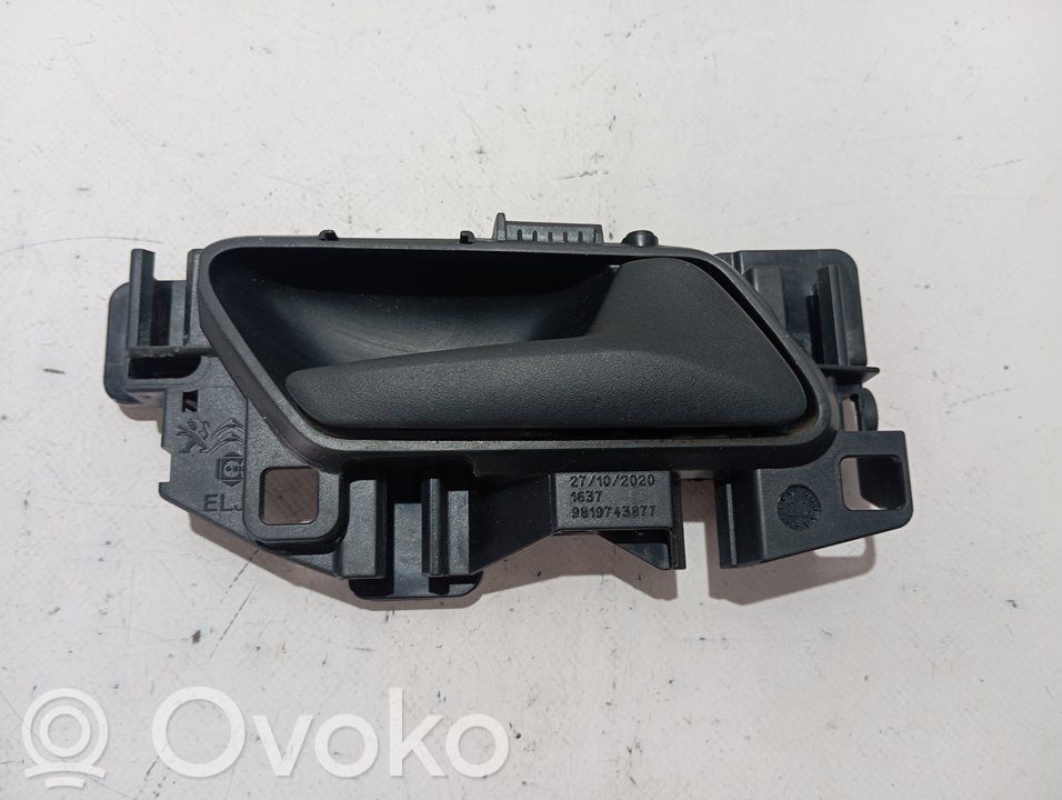 Citroen Berlingo Front door interior handle 