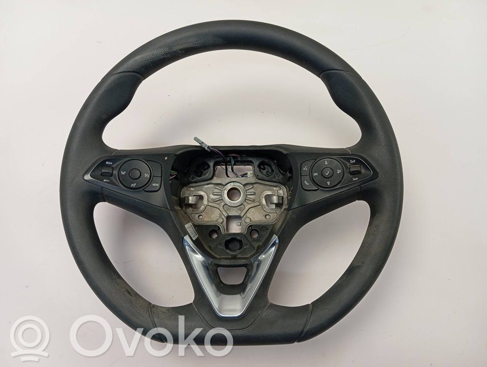 Opel Combo E Steering wheel 