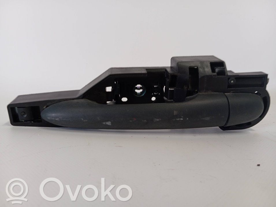 Etuoven ulkokahva   8200497590