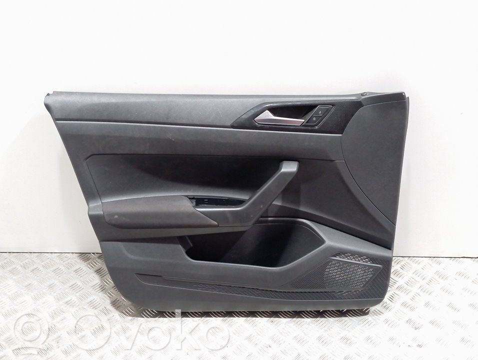 Volkswagen Taigo Boczki / Poszycie drzwi przednich 