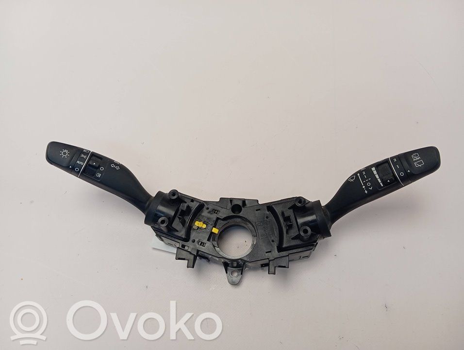 Hyundai i30 Interruptor de control del panel de luces 
