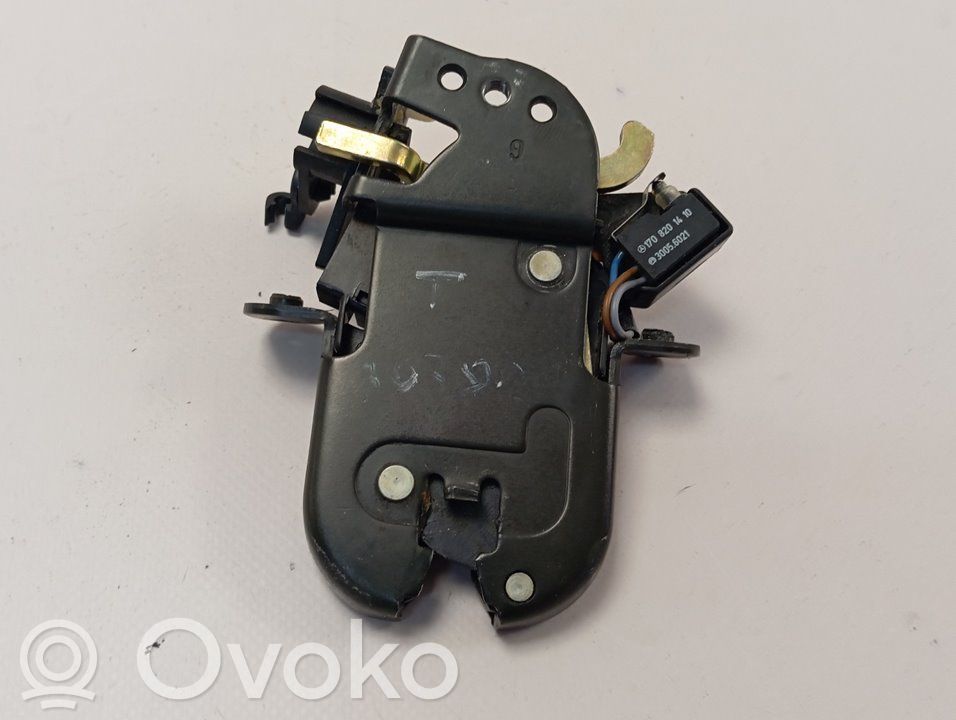 Mercedes-Benz SLK R170 Loquet de verrouillage de hayon